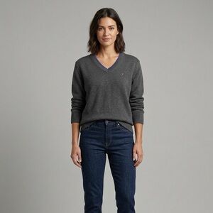 Tommy Hilfiger V-Neck Knit Sweater – Charcoal Grey | Size Large